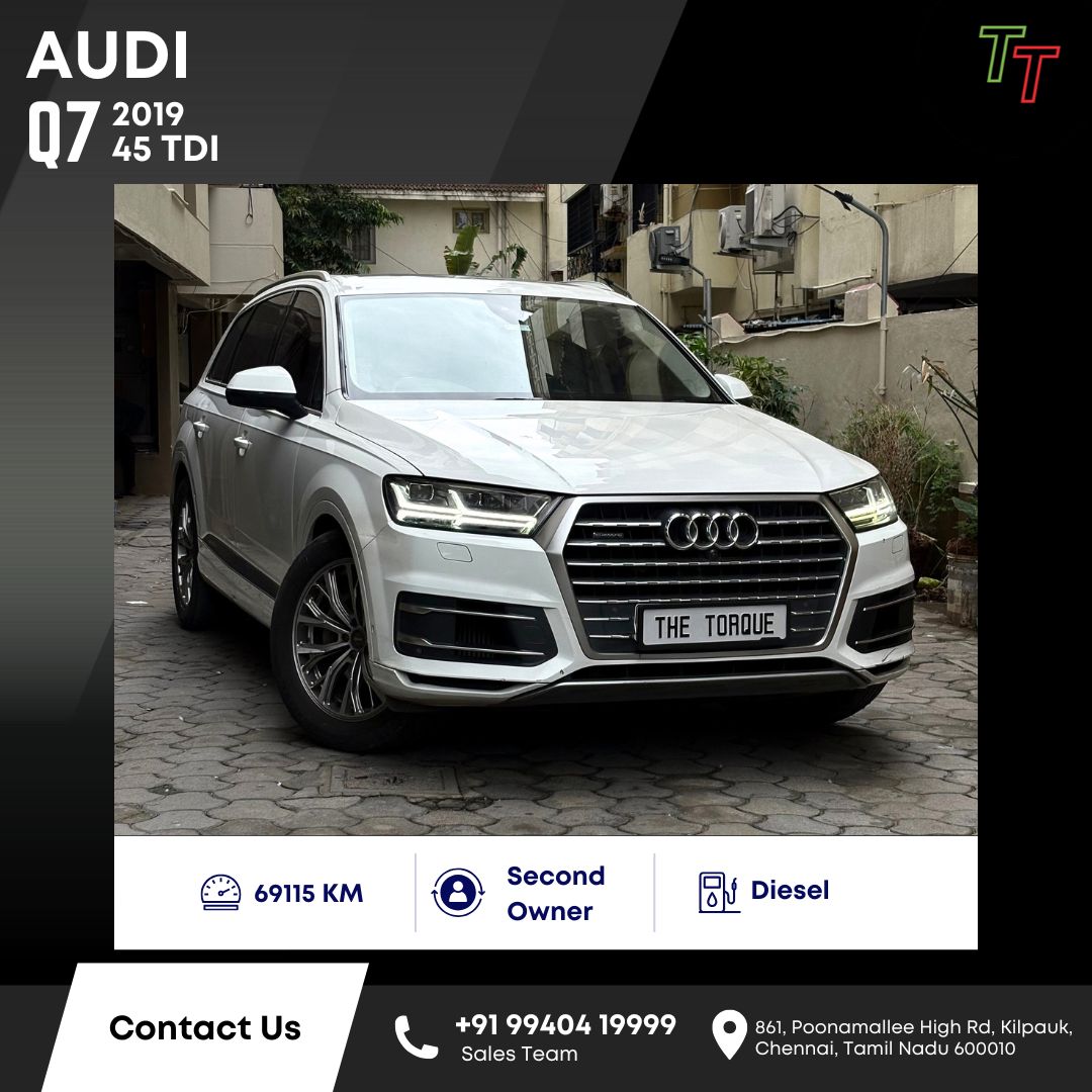 Q7 45 TDI Premium with Sunroof